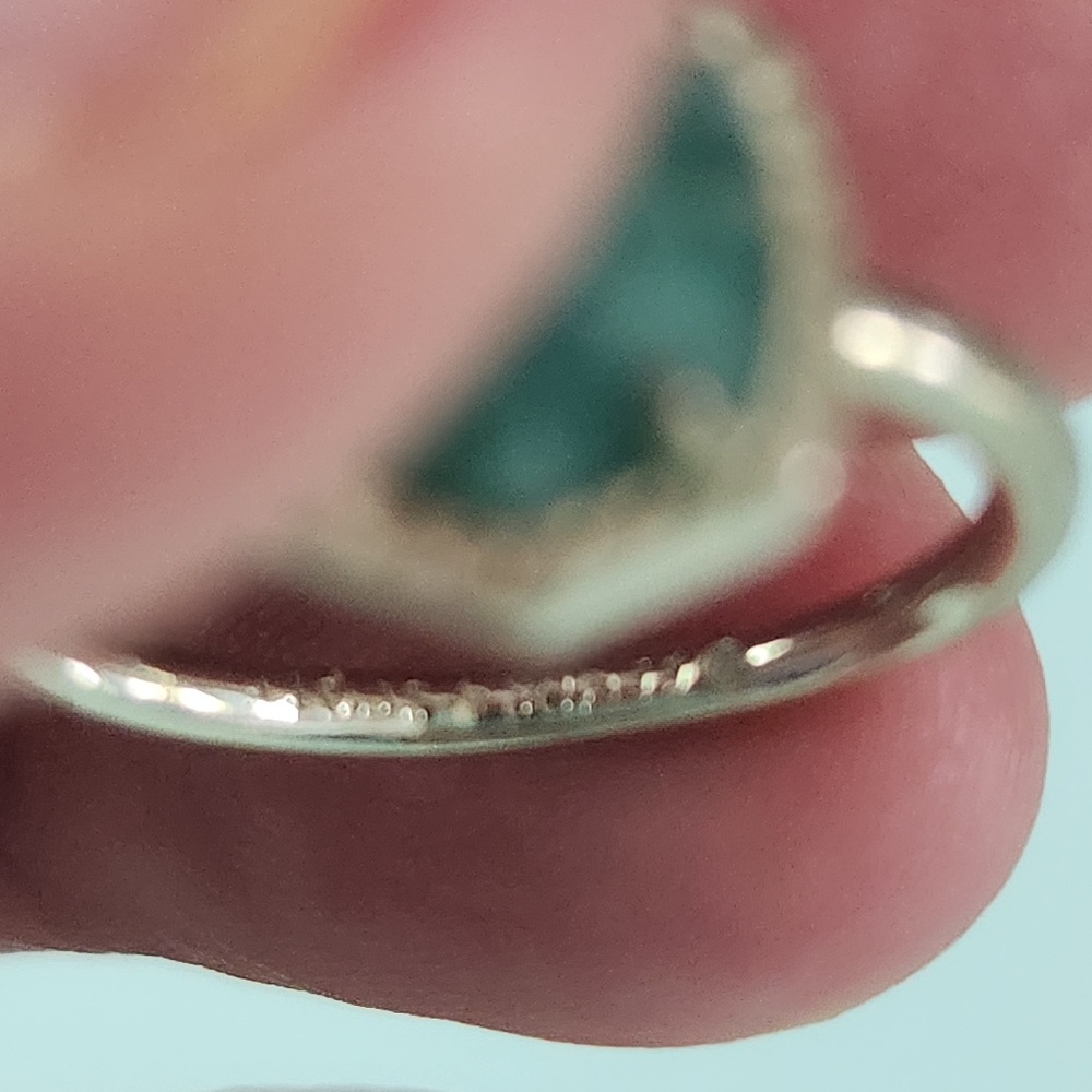 Kendra Scott Davie Dark Teal Amazonite Gold Ring, size 6, preloved - Picture 5 of 9
